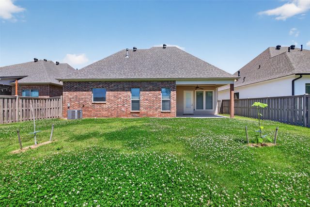 430 Stacey Lane, Bossier City, LA 71111