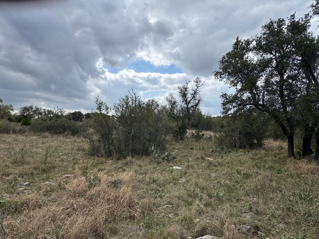 Lot 34 Eagle Feather, Kingsland, TX 78639