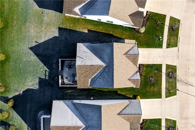 157 Kensington Way, Elyria, OH 44035