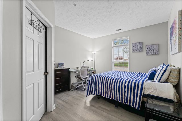 1901 N Lincoln Avenue 105, Urbana, IL 61801