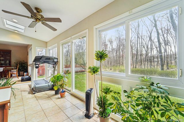 18 Tamarack Lane, Pomona, NY 10970