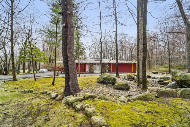 18 Tamarack Lane, Pomona, NY 10970