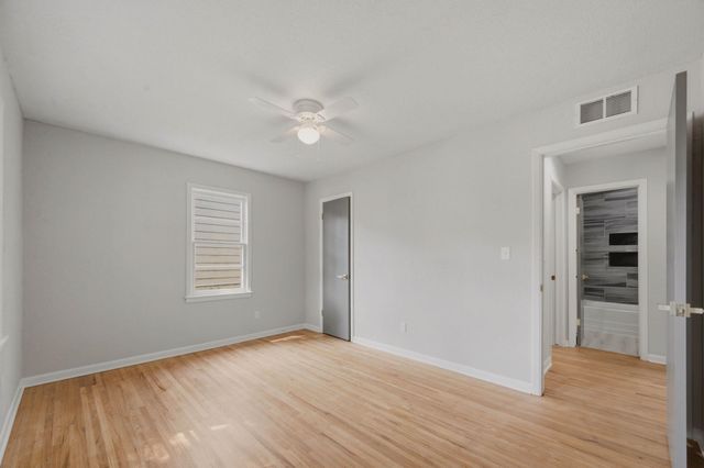 233 S Stearns, Haysville, KS 67060