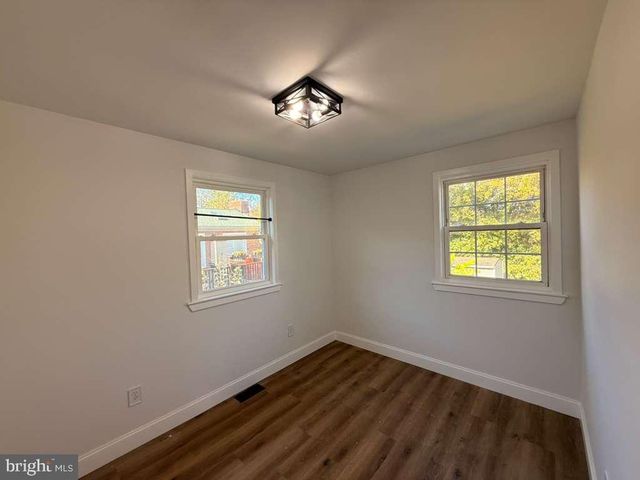 6612 STOCKTON LN, Hyattsville, MD 20784