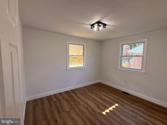 6612 STOCKTON LN, Hyattsville, MD 20784
