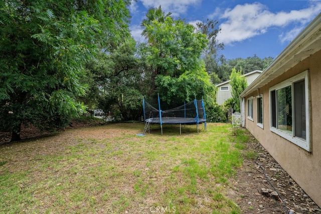 24745 Mulholland, Calabasas, CA 91302