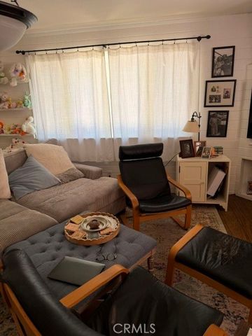 24745 Mulholland, Calabasas, CA 91302