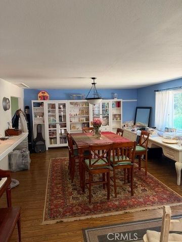 24745 Mulholland, Calabasas, CA 91302