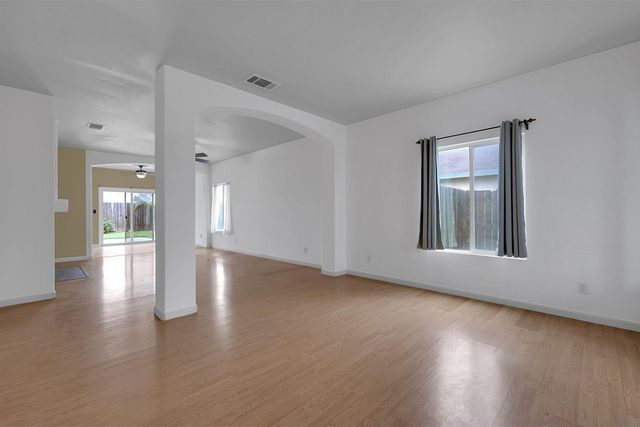 2239 Roberta Ave, Marysville, CA 95901