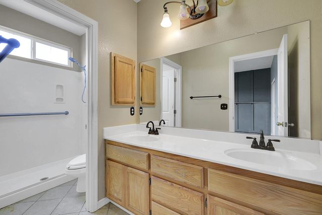 2239 Roberta Ave, Marysville, CA 95901