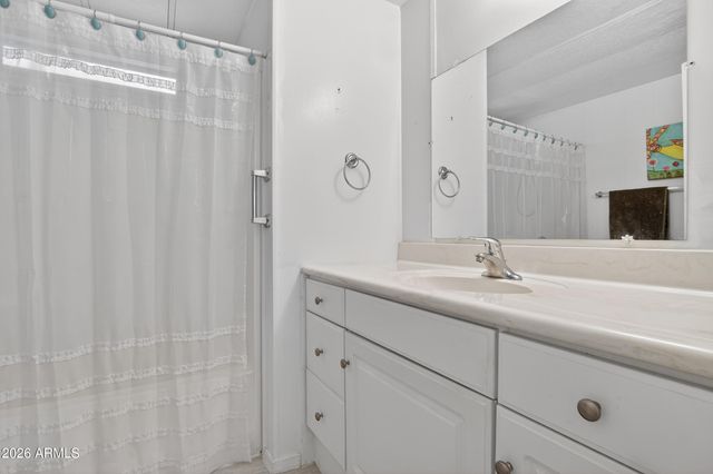 1804 W TEPEE Street 64, Apache Junction, AZ 85120