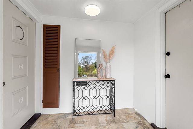 583 Chandler St, Tewksbury, MA 01876