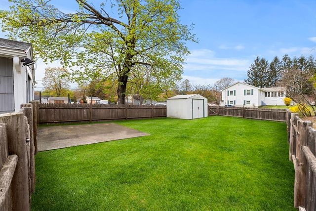 583 Chandler St, Tewksbury, MA 01876