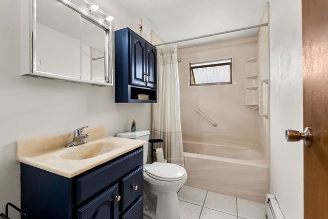583 Chandler St, Tewksbury, MA 01876