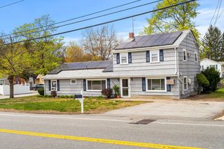 583 Chandler St, Tewksbury, MA 01876