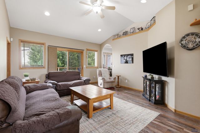 2358 WILDHORSE DR, Rapid City, SD 57703