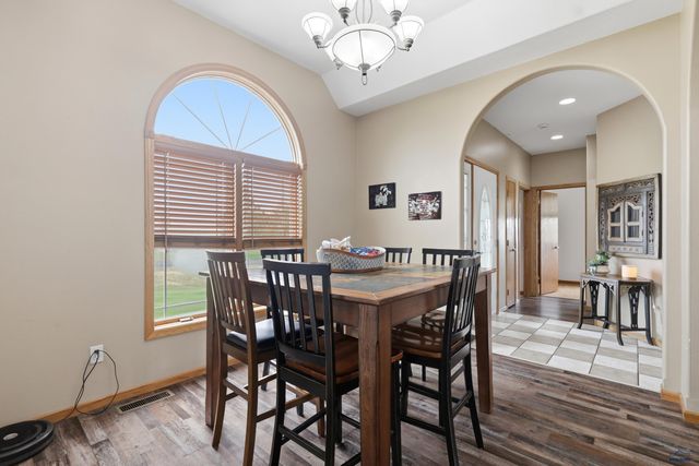 2358 WILDHORSE DR, Rapid City, SD 57703