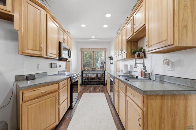 2358 WILDHORSE DR, Rapid City, SD 57703