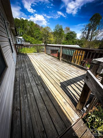 6 Lake Eden Circle, Black Mountain, NC 28711