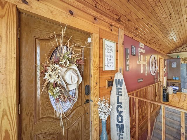 130 Wayne Threatt Rd, Dover, TN 37058
