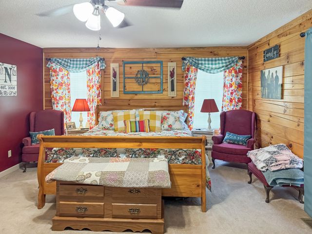 130 Wayne Threatt Rd, Dover, TN 37058