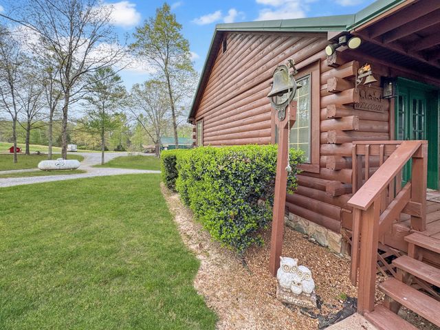 130 Wayne Threatt Rd, Dover, TN 37058