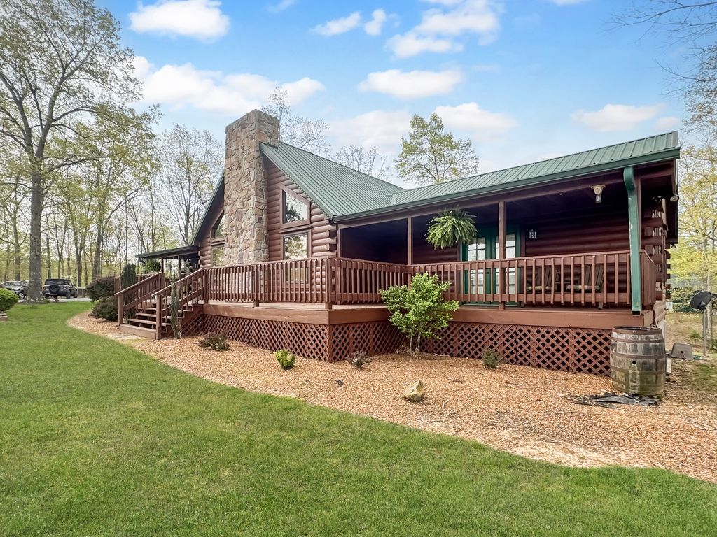 130 Wayne Threatt Rd, Dover, TN 37058