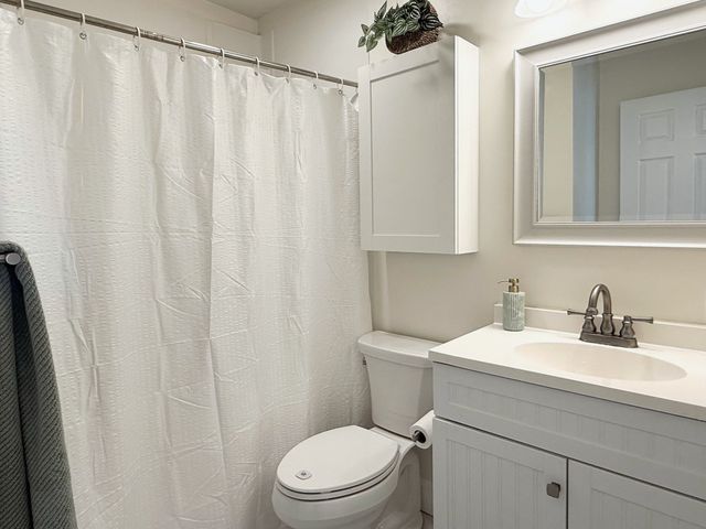 101 Waite St B4, Malden, MA 02148