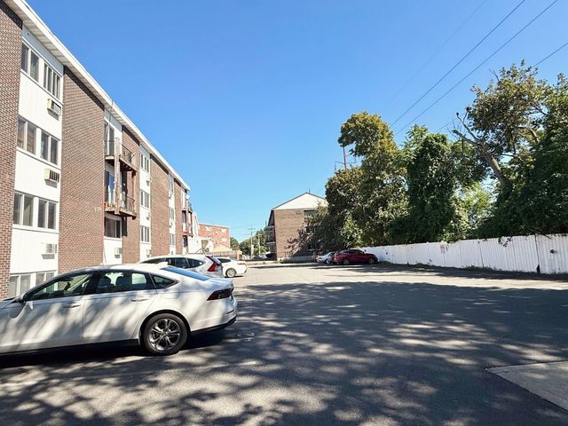 101 Waite St B4, Malden, MA 02148