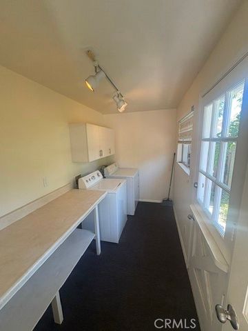 223 Lillian, Costa Mesa, CA 92627