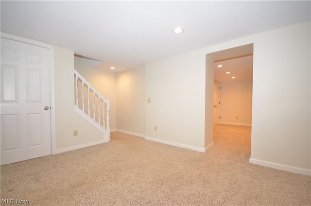 987 Howard Drive, Tallmadge, OH 44278