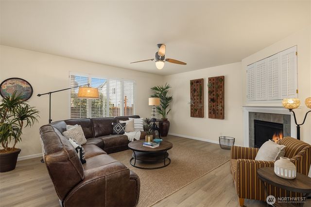 526 Rosario Avenue NE, Renton, WA 98059