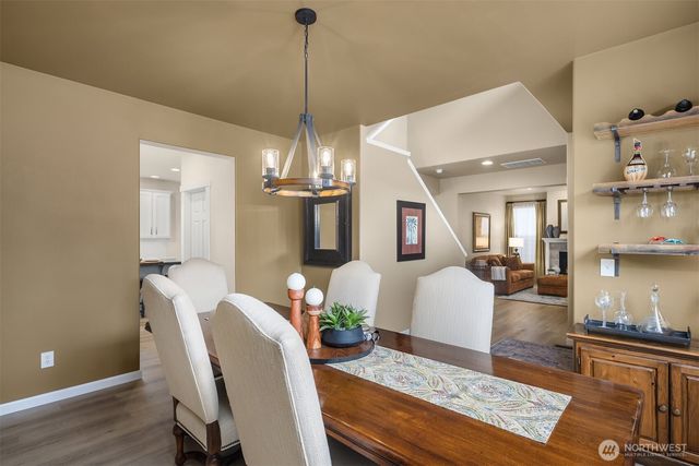 526 Rosario Avenue NE, Renton, WA 98059