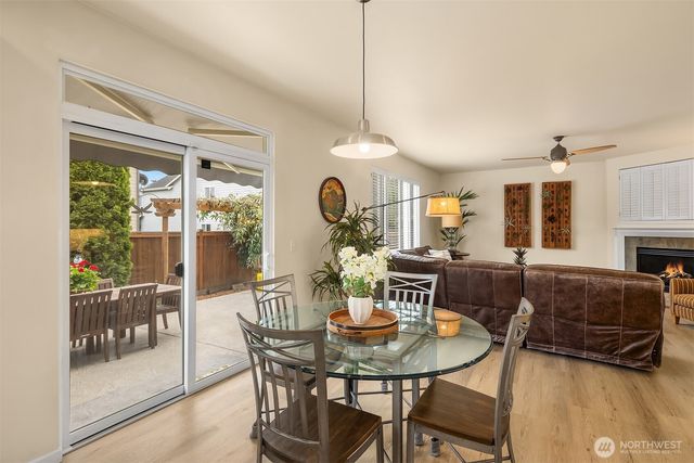 526 Rosario Avenue NE, Renton, WA 98059