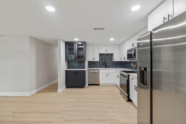 4504 ASHMORE DRIVE, Tampa, FL 33610