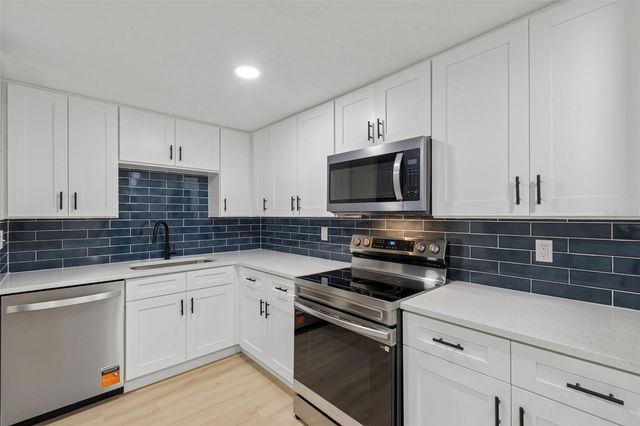 4504 ASHMORE DRIVE, Tampa, FL 33610