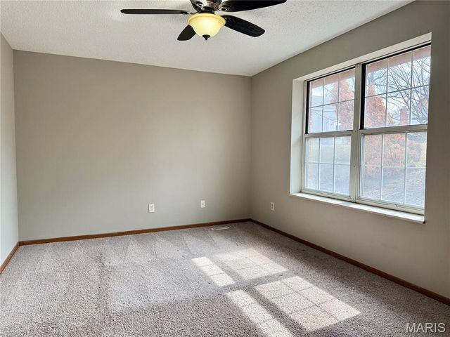 10518 Briston Court, St Louis, MO 63114