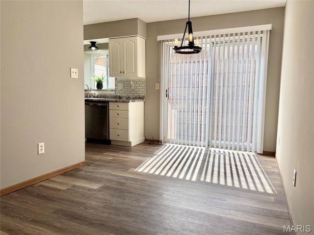 10518 Briston Court, St Louis, MO 63114