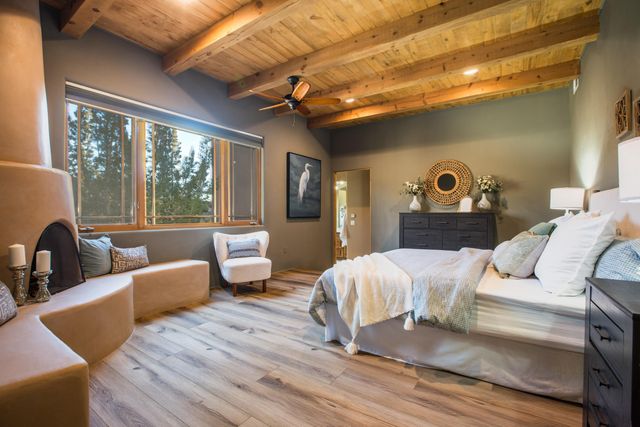 40 Anasazi Trails Loop, Placitas, NM 87043