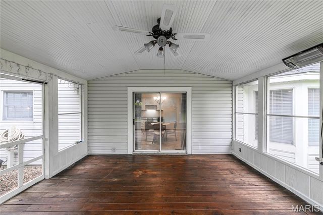 6 Lost Meadow Court, St Charles, MO 63303