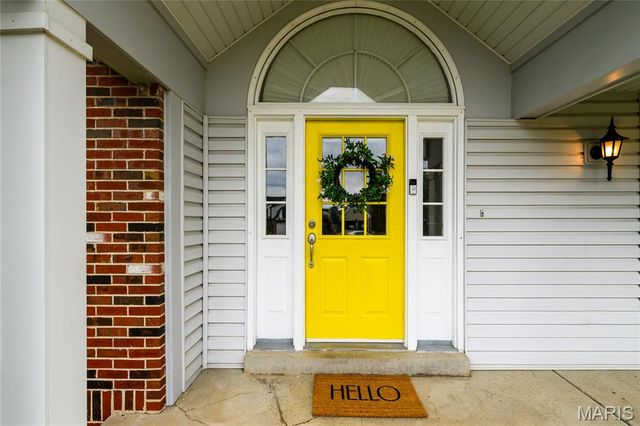 6 Lost Meadow Court, St Charles, MO 63303