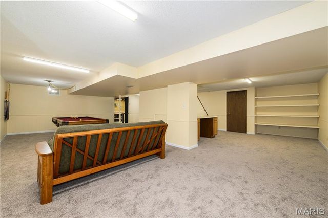 6 Lost Meadow Court, St Charles, MO 63303