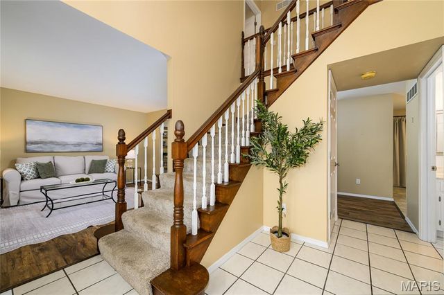 6 Lost Meadow Court, St Charles, MO 63303
