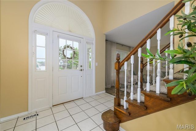 6 Lost Meadow Court, St Charles, MO 63303