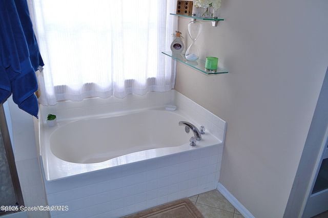 507 Haleybury Street SW, Palm Bay, FL 32908