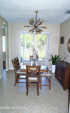 507 Haleybury Street SW, Palm Bay, FL 32908