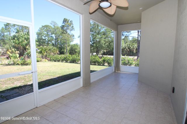 507 Haleybury Street SW, Palm Bay, FL 32908