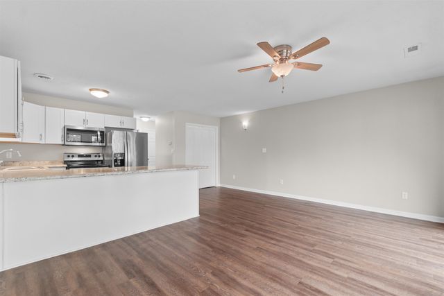 1851 Colony Dr Apt 4G, Myrtle Beach, SC 29575