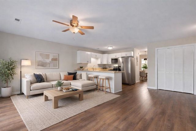 1851 Colony Dr Apt 4G, Myrtle Beach, SC 29575