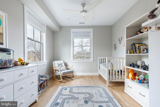 209 E GORGAS LN, Philadelphia, PA 19119